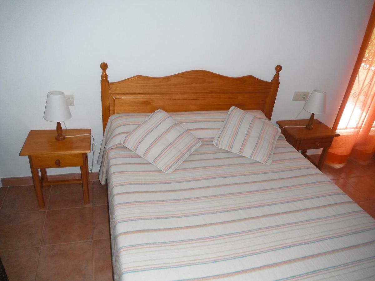 Casa Laura Guest House Deltebre Ngoại thất bức ảnh