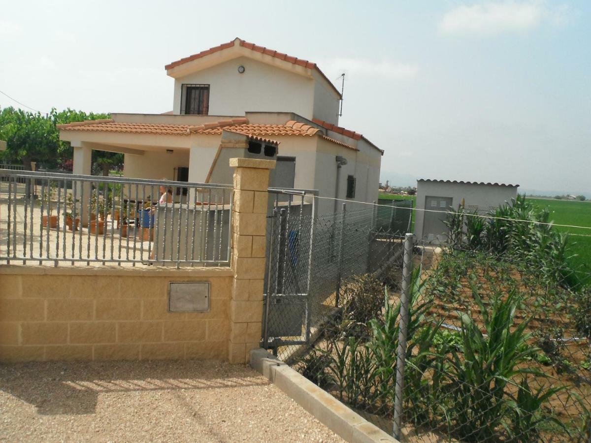 Casa Laura Guest House Deltebre Ngoại thất bức ảnh